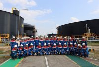 Dirut Pertamina Simon Mantiri meninjau langsung proyek CEOR Minas, bukti keseriusan mendorong target energi nasional. (Dok. Pertamina Hulu Rokan)