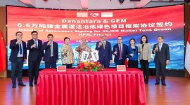 Penandatanganan perjanjian strategis Danantara dan GEM untuk hilirisasi nikel. (Dok. Danantara Indonesia)